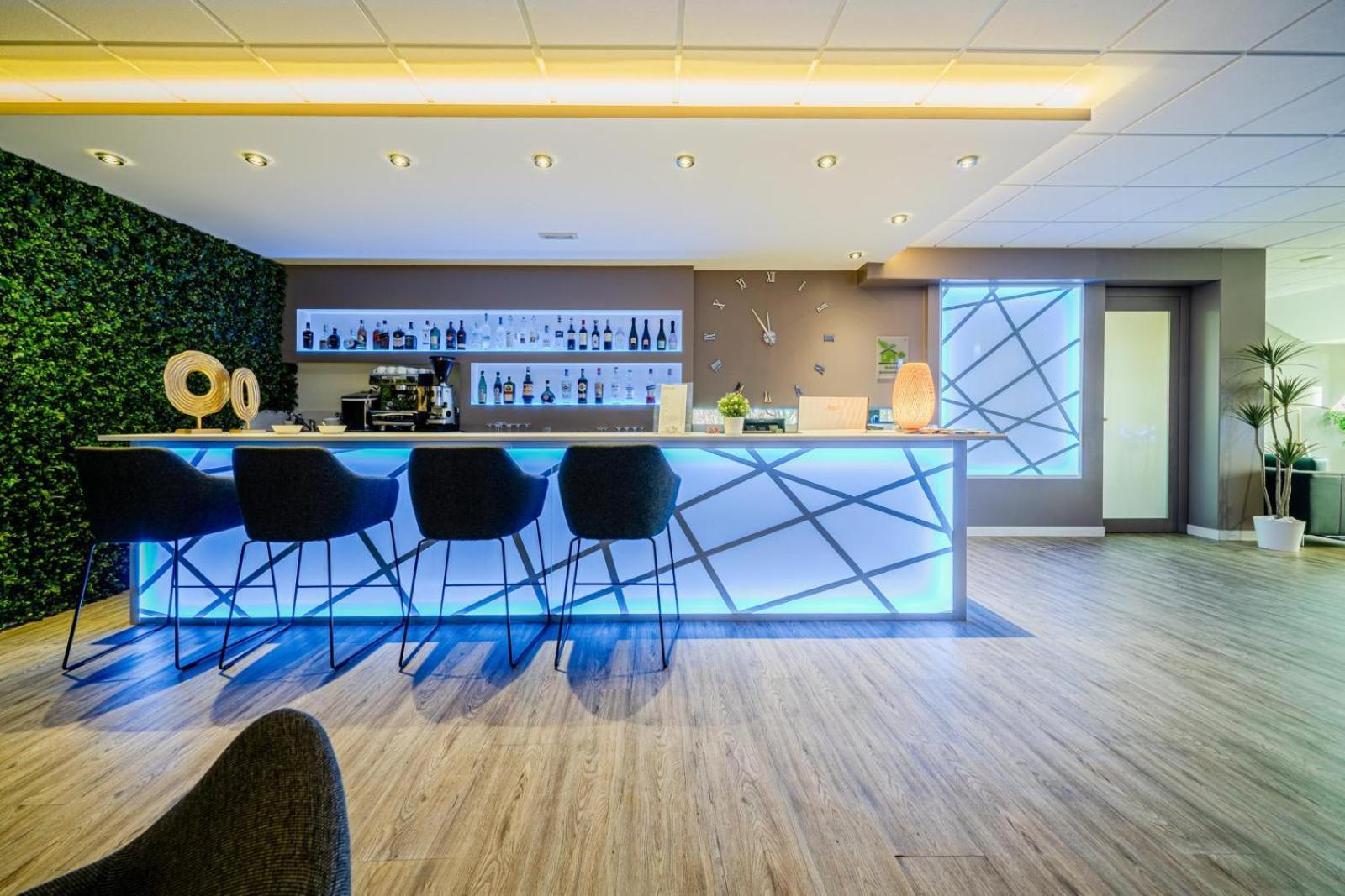 Confidence Hotel San Silvestro San Prospero المظهر الخارجي الصورة